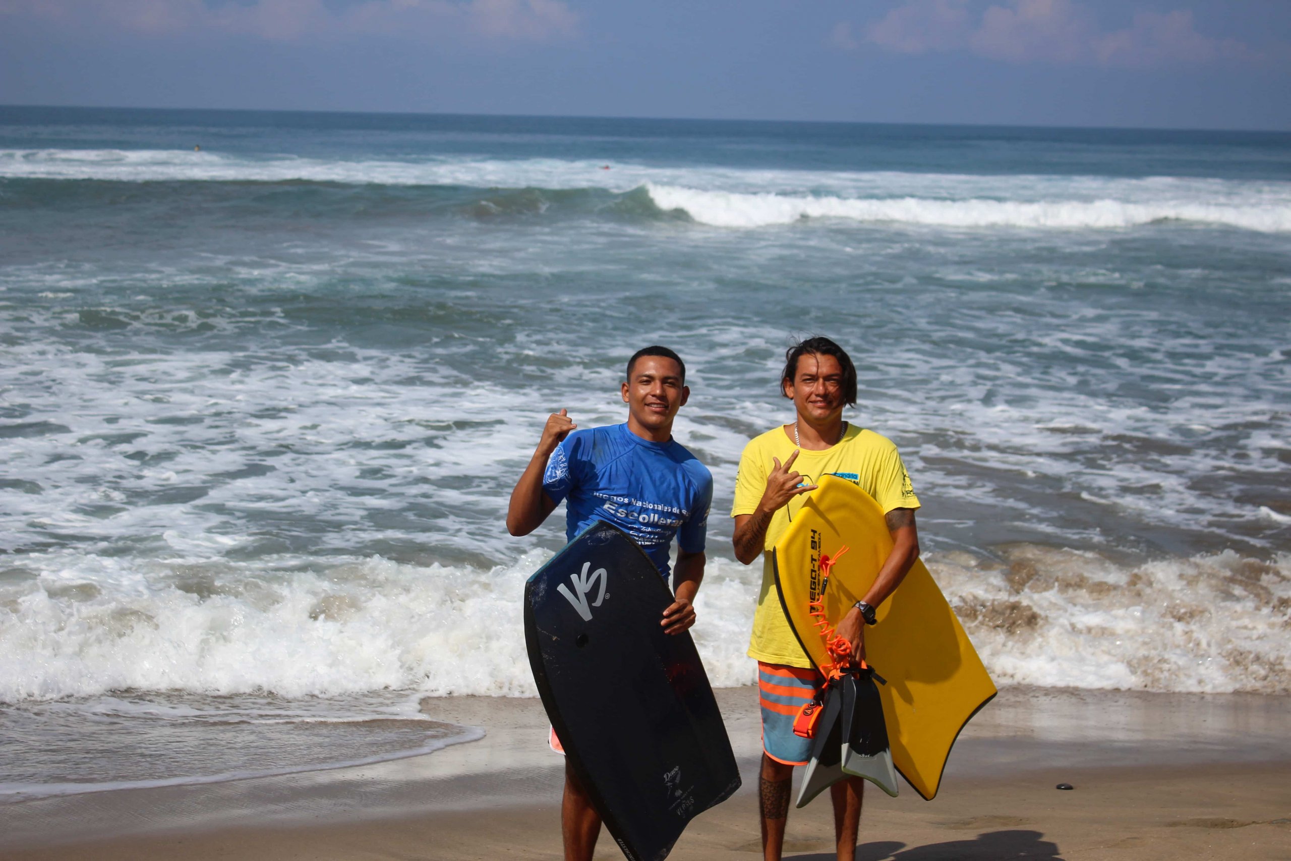 torneo bodyboard tournament discover troncones saladita majahua mexico playa reservaciones hospedaje ixtapa guerrero travel near me booking hotel cheap hotel